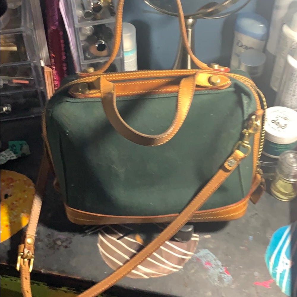 Dooney & Bourke